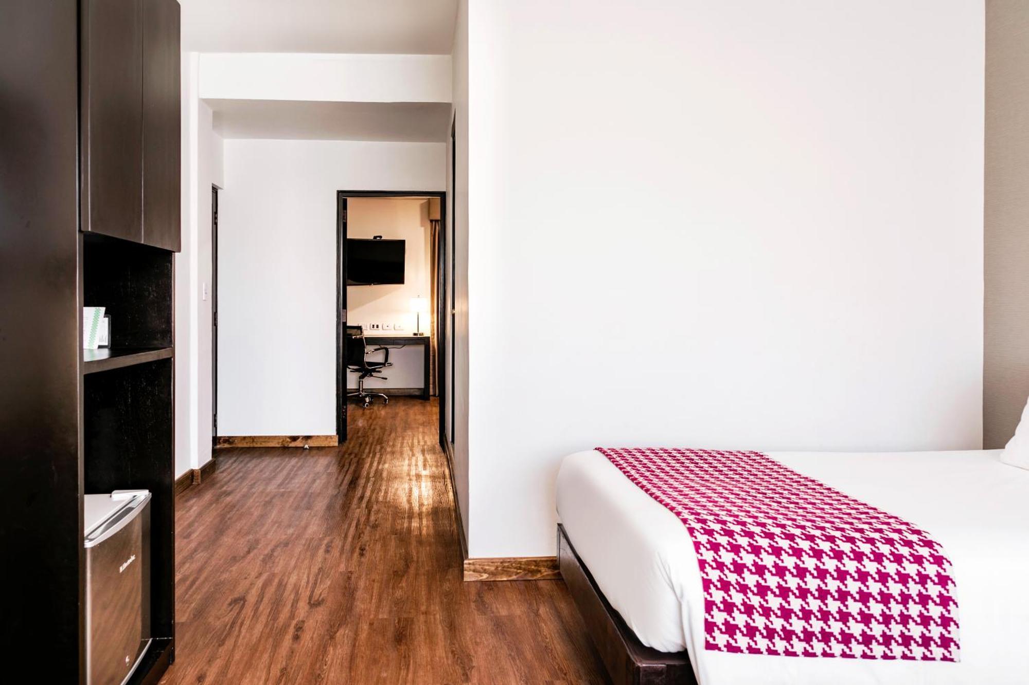 Wyndham Costa Del Sol Piura Hotel Exterior photo