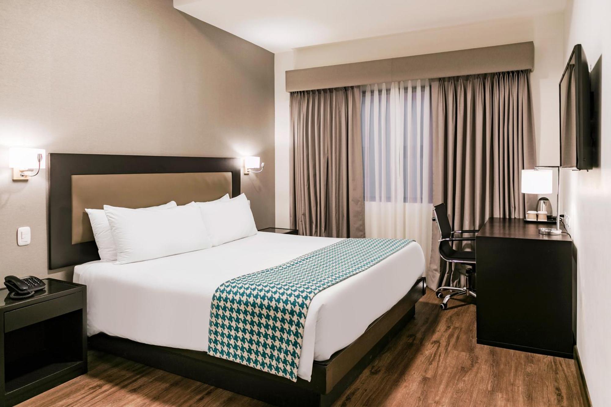 Wyndham Costa Del Sol Piura Hotel Exterior photo